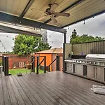 Updated San Diego Home With Private Yard And Grill!