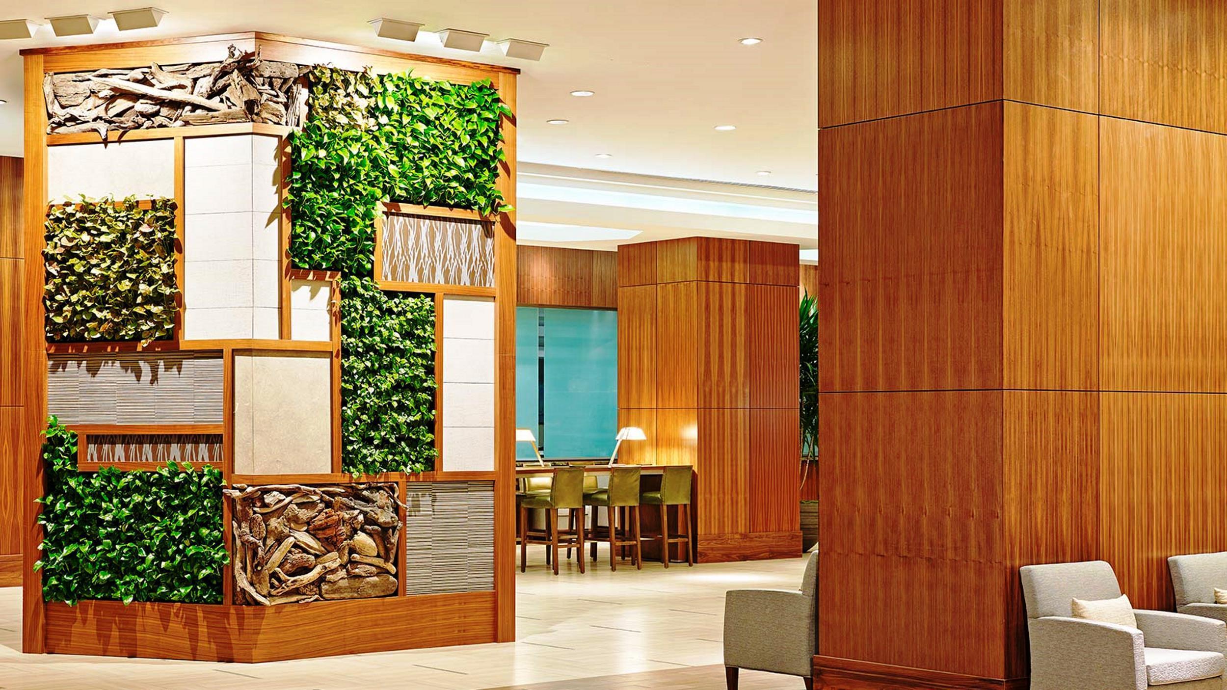Hotel The Westin Bayview 4*