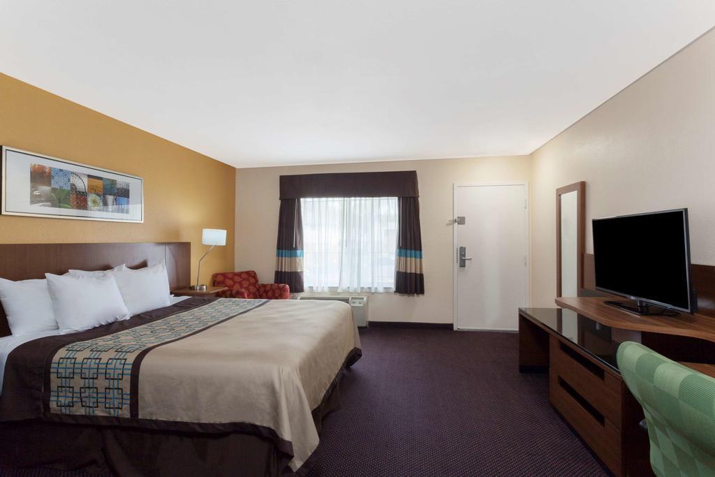 Inn Rodeway Near Sdsu San Diego