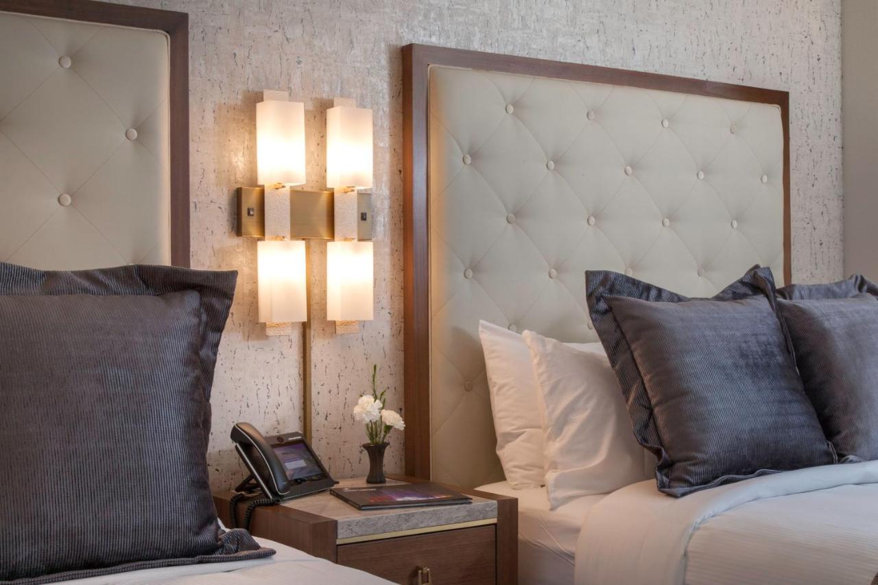 Hotel Legacy & San Diego
