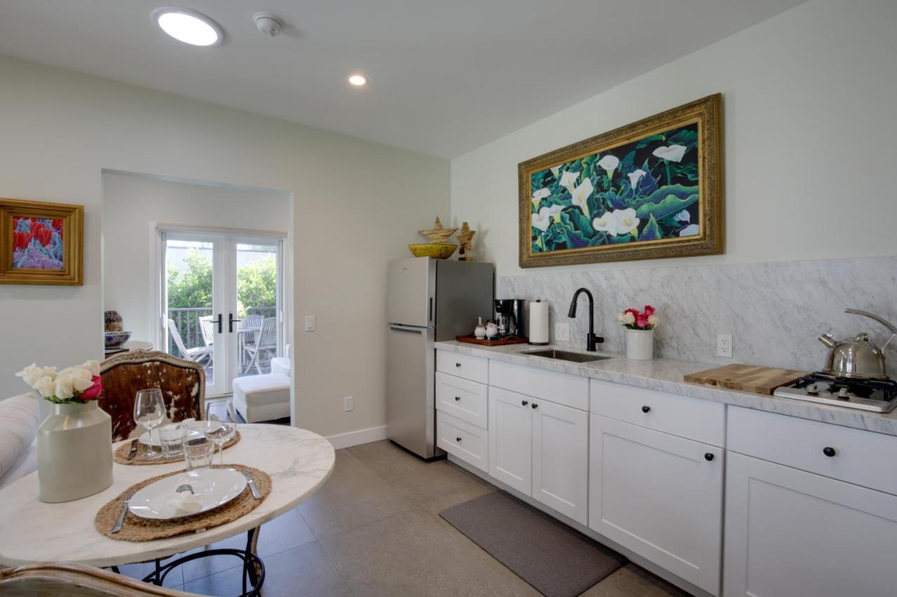 Serene Retreat With Deck - Walk To Bay! San Diego