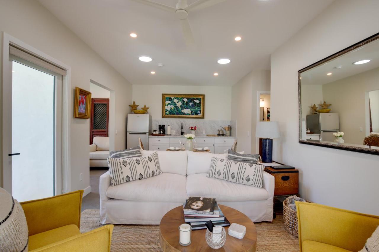 Holiday home Serene Retreat With Deck - Walk To Bay!