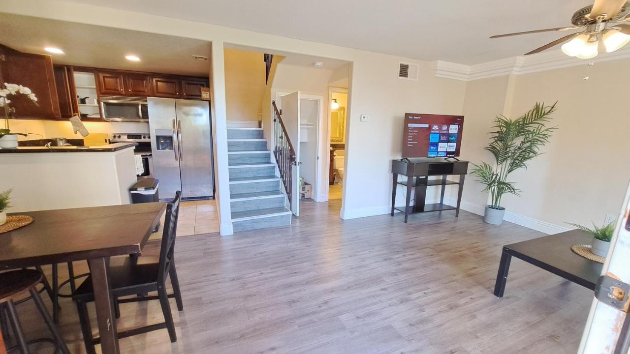 Venetian Apartment San Diego
