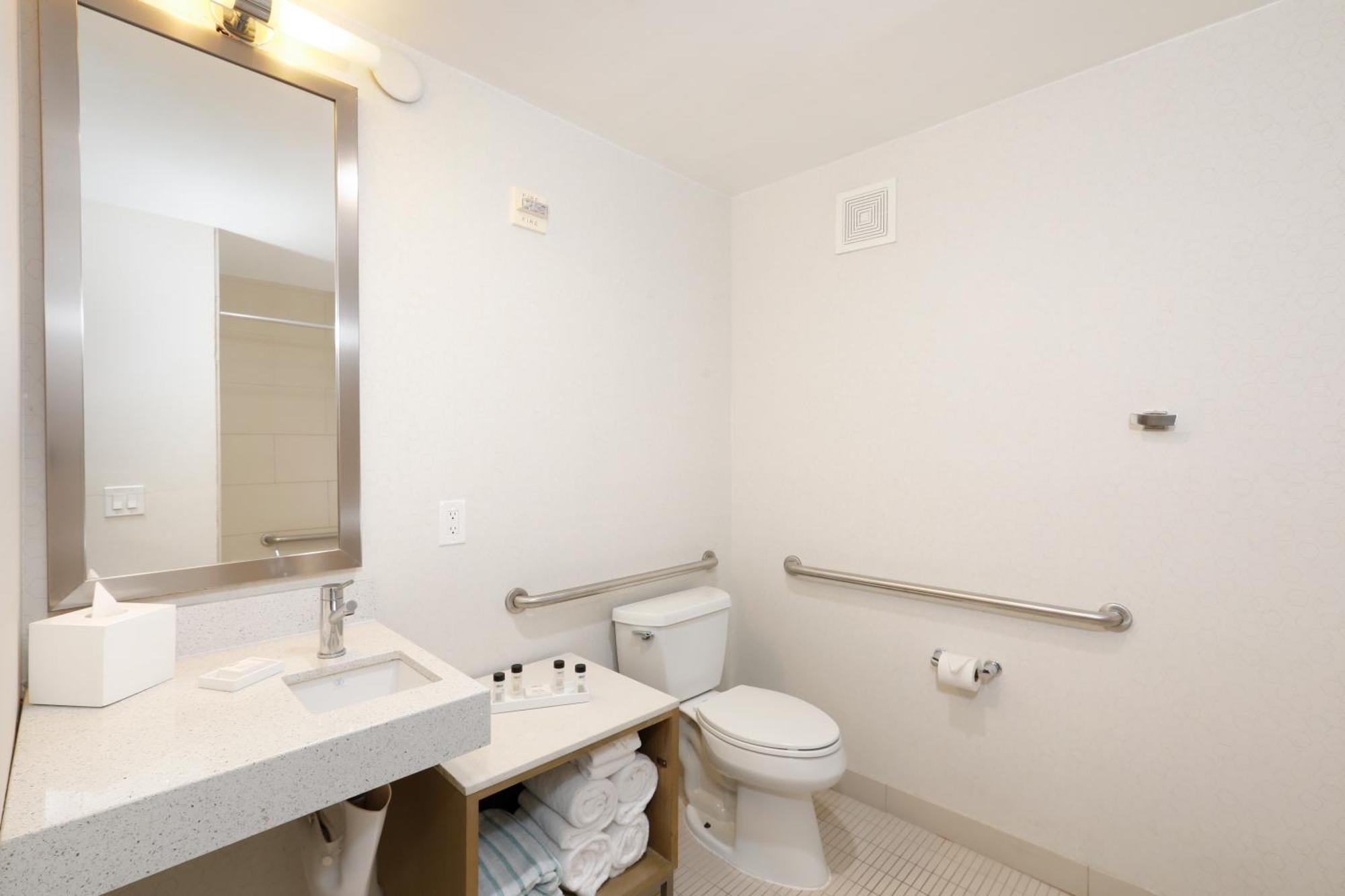 The Wayfarer Hotel 4*