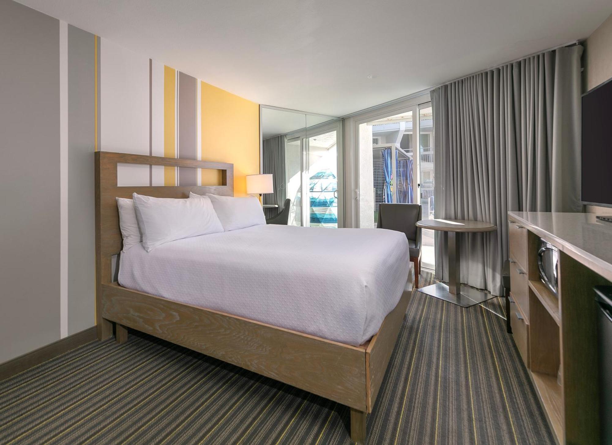 The Wayfarer 4* San Diego