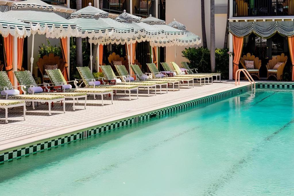 The Lafayette Hotel, Swim Club & 3*