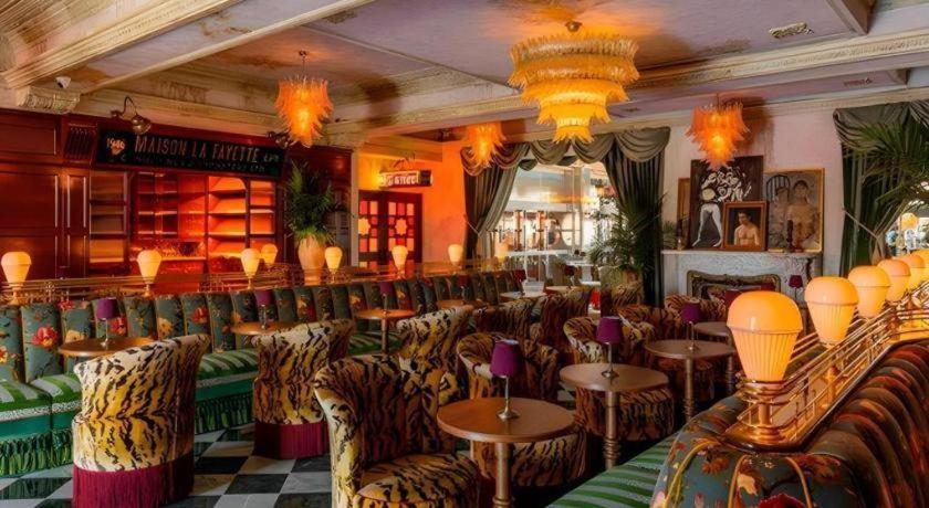 The Lafayette Hotel, Swim Club & Hotel 3*