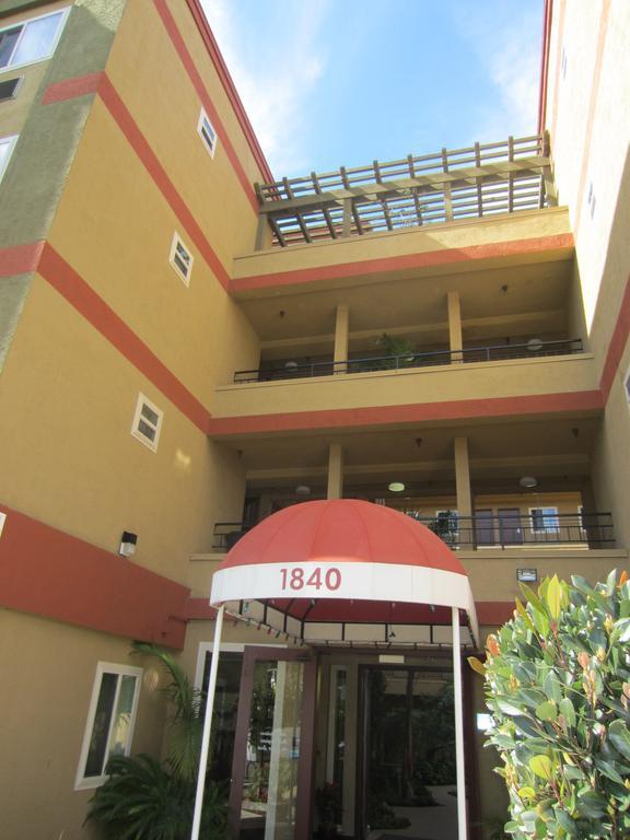 Hotel Quality Downtown North 2*