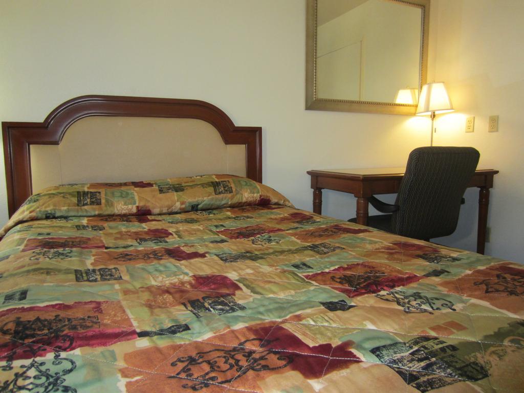 Quality Downtown North Hotel