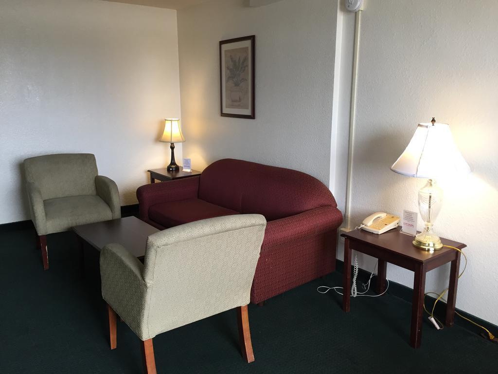 Hotel The Consulate Airport/sea World/san Diego Area 3*
