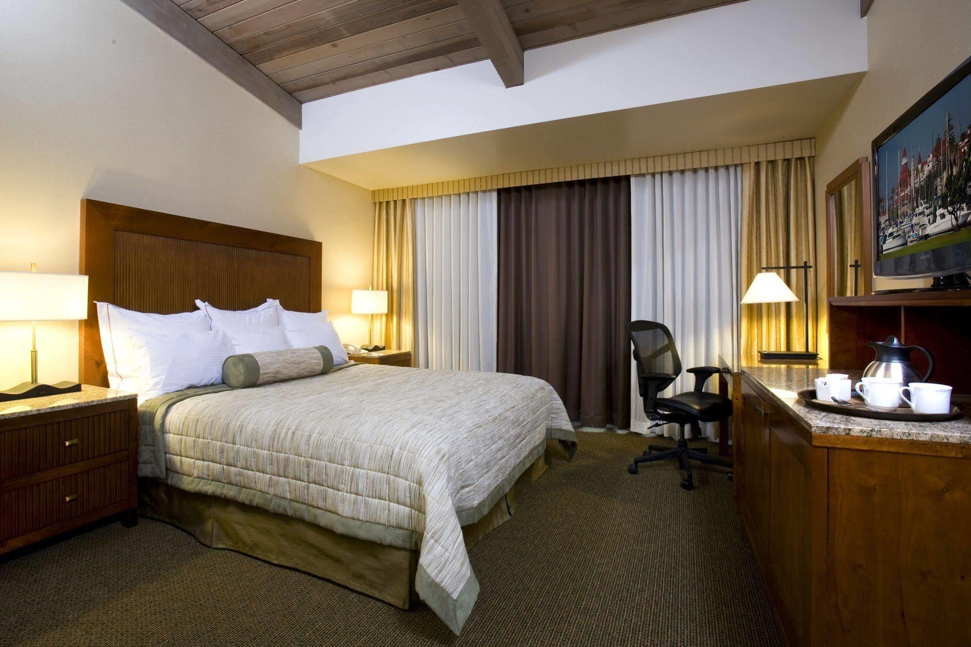 Handlery Hotel 3*
