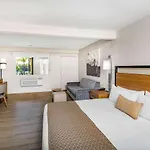 Wyndham Garden San Diego
