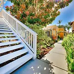Sunshine Cottages