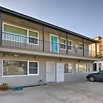 Charming San Diego Apartment - Walk To Bay!