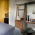 Staypineapple, Hotel Z, Gaslamp San Diego