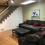 Secluded, Charming And Unique! Spacious Apartment Excellent Central Location