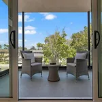 Modern, Spacious, Home W Rooftop View