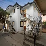Casa Amore -2Br- Free Driveway Parking For 3 Cars