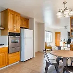 Casa Flora -2Br- Free Parking In Little Italy!