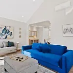 Champagne Taste Luxury Home In Hillcrest