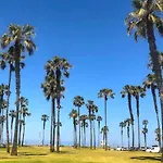 2 Free Bikes, Pvt Parking, Steps To Beach! South Mission Beach