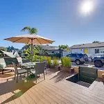 Stunning Beach Home - Large Patio, Parking, Ac & Dog Friendly!