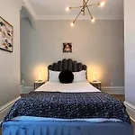 Arthur Hotel