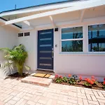 La Jolla Windansea Luxury Cottage