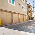 Luxury Penthouse With Elevator - Sleeps 10+ - Family Friendly Sun / Surf / Sand