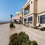 Luxury Penthouse With Elevator - Sleeps 10+ - Family Friendly Sun / Surf / Sand