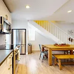 La Jolla Beach Retreat