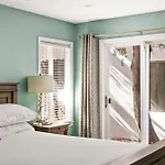 Coastal Chic At Windansea