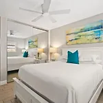 Coastal Chic At Windansea