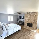 San Diego Fun-Gameroom & Gazebo-Centrally Located!