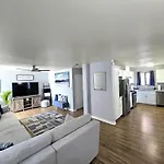 San Diego Fun-Gameroom & Gazebo-Centrally Located!
