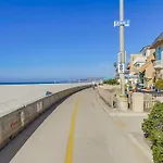Avalon Beach 4