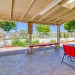 Entire Private 4-Bedroom House With Garage, Gated Yard, King Bed