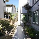 2Bed 2Bath Apt Walking Distance To Beach And Bay In Pb