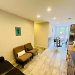 Private Room2 Own Entry Shared Bath One Guest Walk To Ucsd