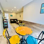 Private Room2 Own Entry Shared Bath One Guest Walk To Ucsd