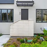 Park View Balboa Townhouse Modern Upscale 3 Bed