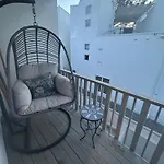 Beach Front Bungalow At Pacific Beach