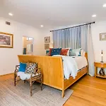 Sophisticated La Jolla Condo Oceanview, Zen And Coastal Charm