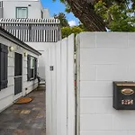 La Jolla Beach Retreat Casita