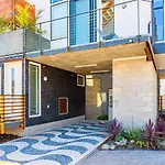 Modern Beach Home Steps To The Sand