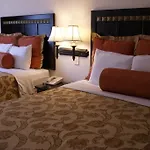 Harborview Inn & Suites-Convention Center-Airport-Gaslamp-Seaworld-Zoo-Balboa Park