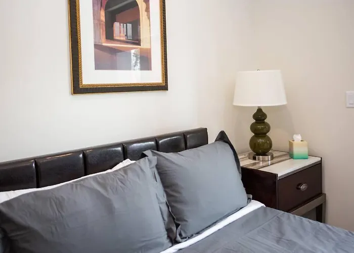 Cute Studio With Large Balcony And Great Park View