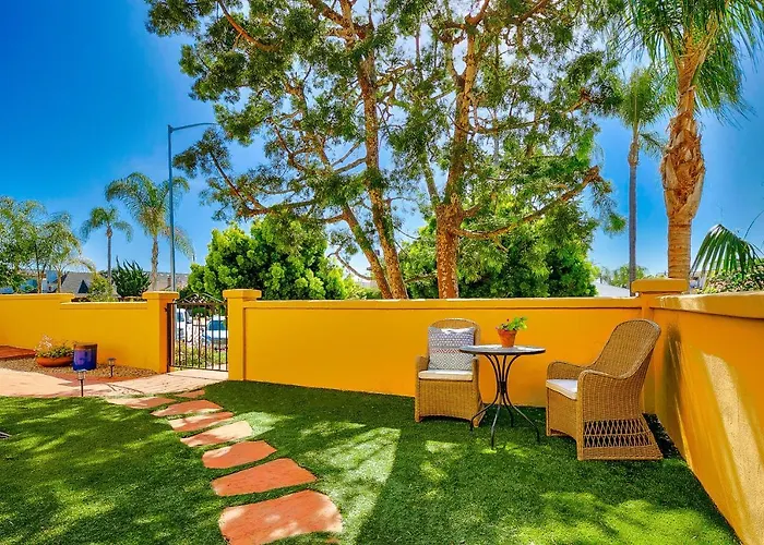 Sunshine Cottages