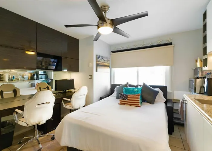 107-Oceanfront Lux 1-7
