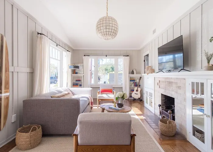 Topaz By Avantstay Adorable Cottage Walking Distance To Beach W Large Patio